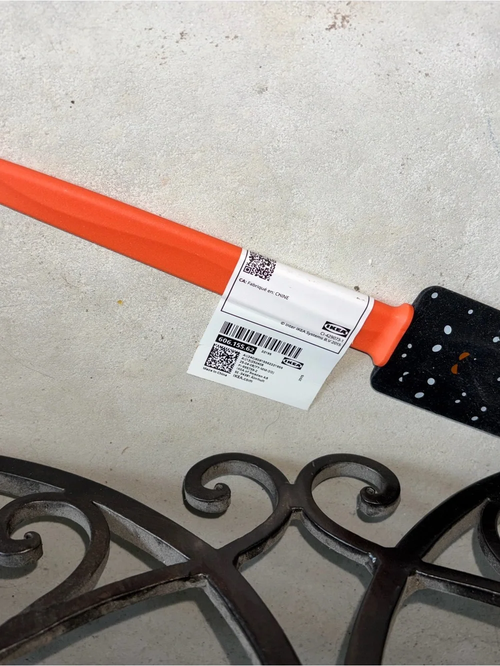 Ikea Kustyfr Halloween Spatula Spooky Eerie Eyes NEW